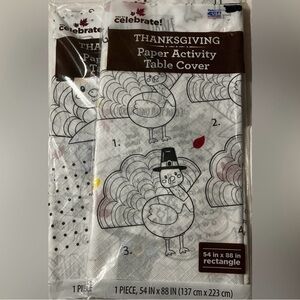 NWT Thanksgiving Activity Coloring Paper Table Covers Table Cloths 2 PCS